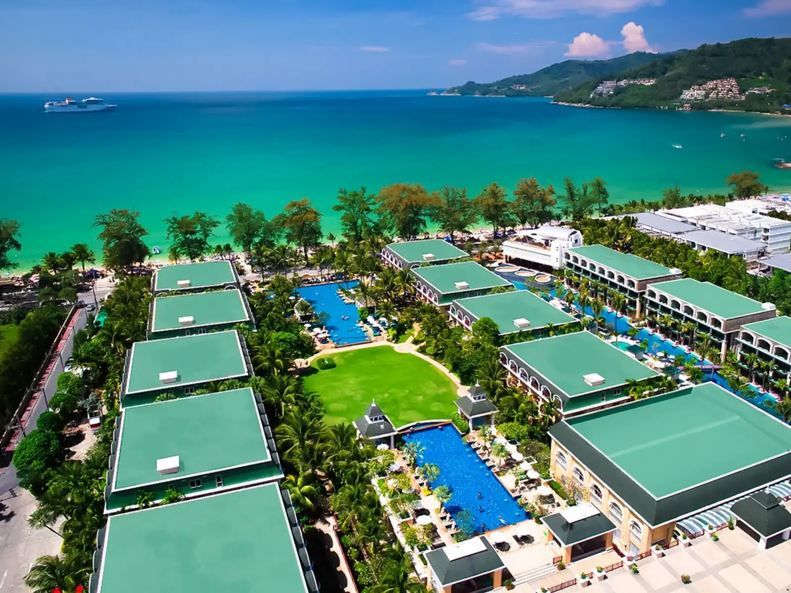 Phuket Graceland Resort & Spa