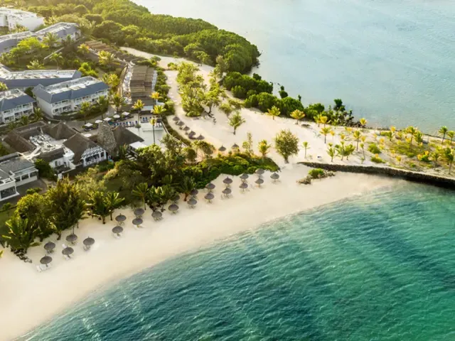 Radisson Blu Azuri Resort & Spa