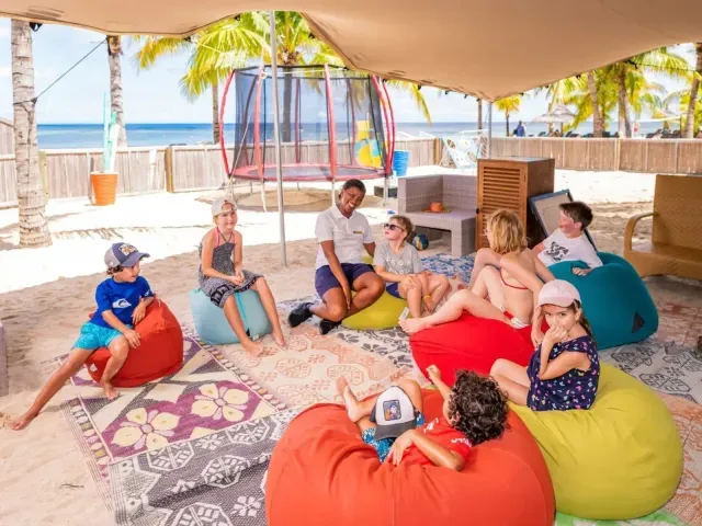Victoria Beachcomber Resort & Spa photo 6