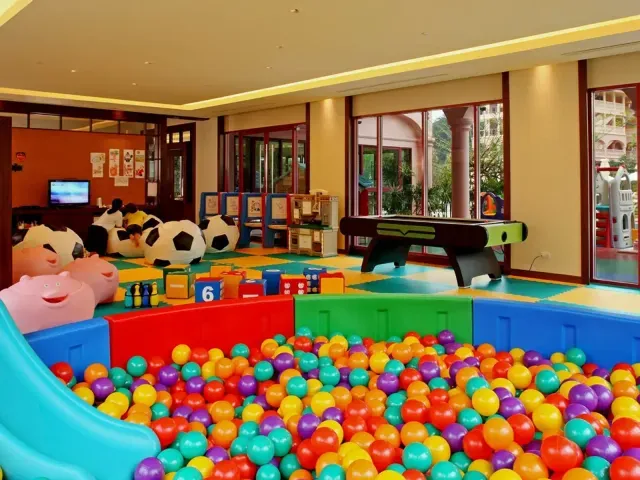 Centara Grand Beach Resort Phuket photo 5