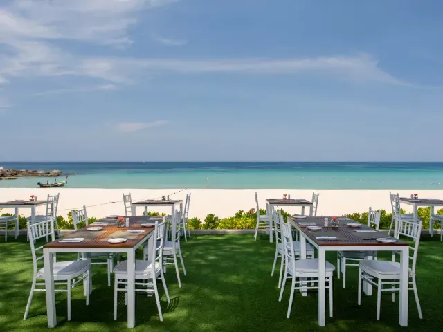 Katathani Phuket Beach Resort photo 5